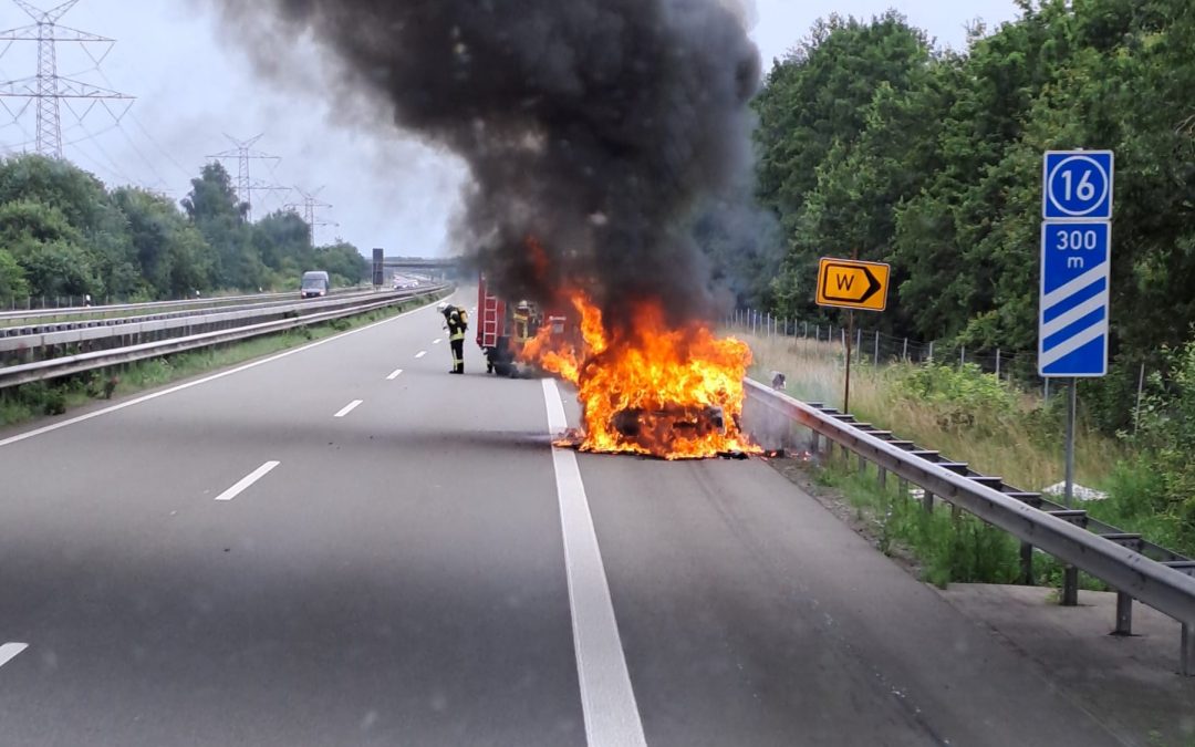 PKW Brand auf der A31