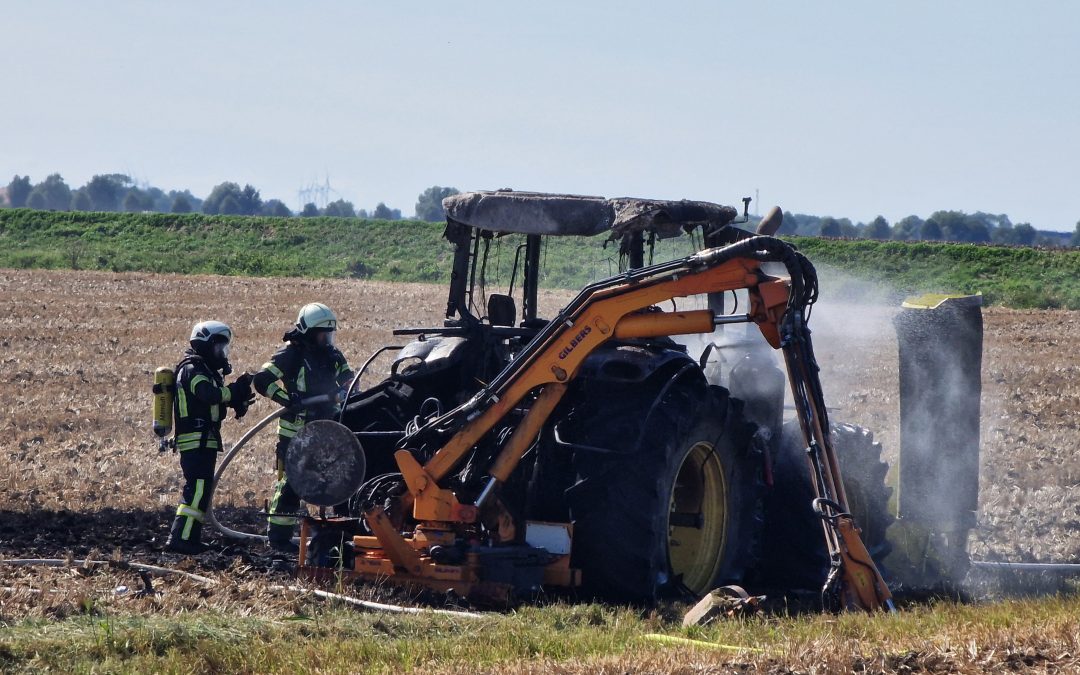 Traktor in Brand